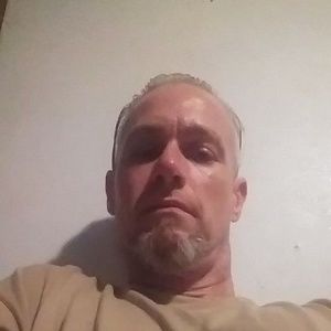 Meet your Posher, Derek